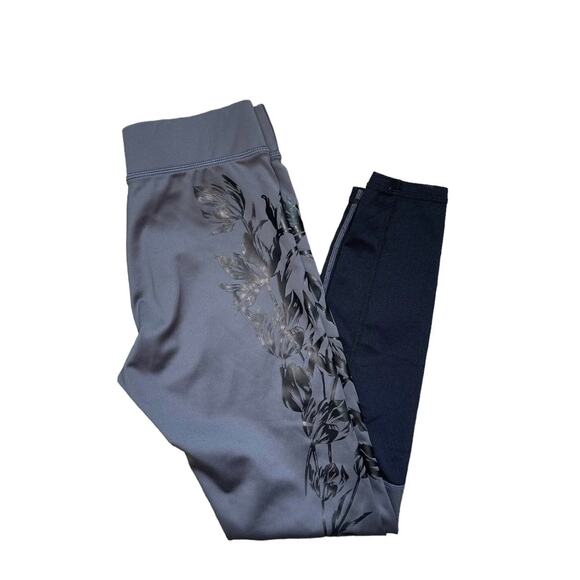 Fabletics Mid-Rise UltraCool Floral 7/8 Activewear Leggings Size XS 0-2 - EUC - Picture 7 of 11